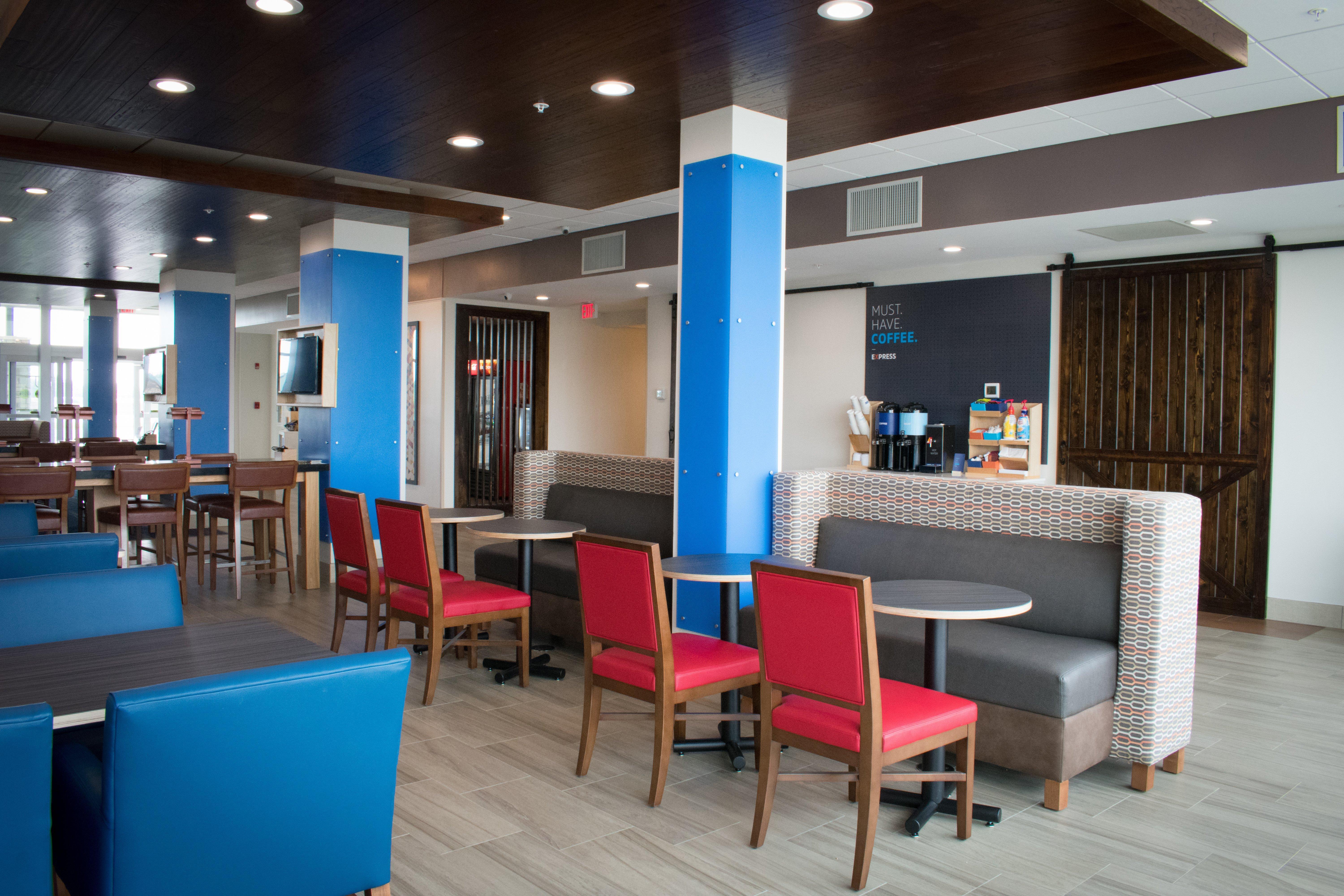 Holiday Inn Express & Suites West Memphis By Ihg Exterior foto
