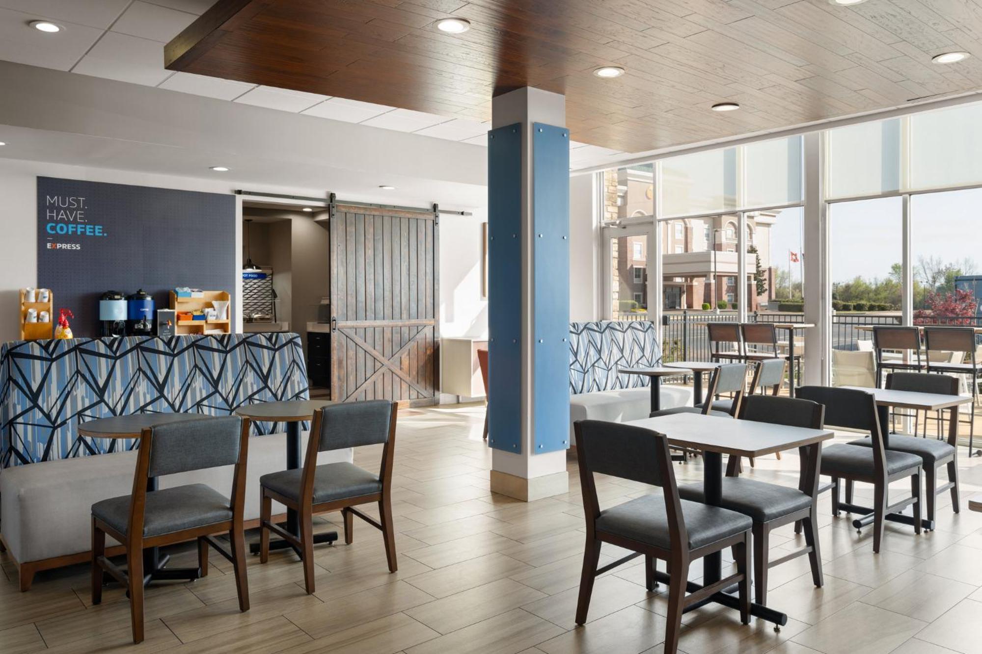 Holiday Inn Express & Suites West Memphis By Ihg Exterior foto